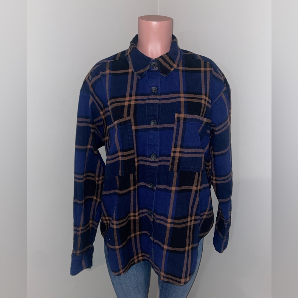 Good American Navy and Tan Checkered Button Down Shirt Medium